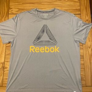 Reebok Gray and Yellow Men's Tee 2x